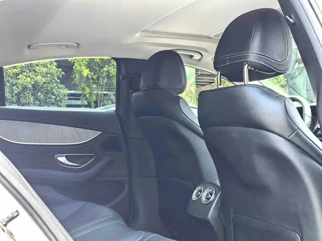 Mercedes-Benz CLS 2020 — фото 7
