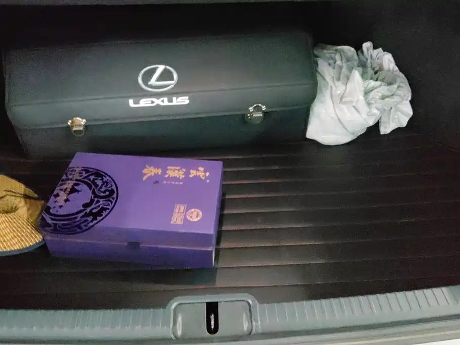 Lexus ES 2024 — фото 4