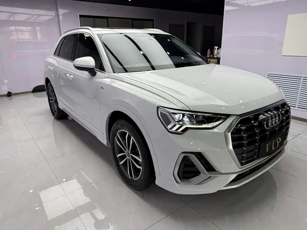 Audi Q3 2022