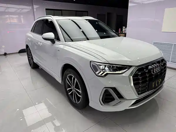 Audi Q3 2022