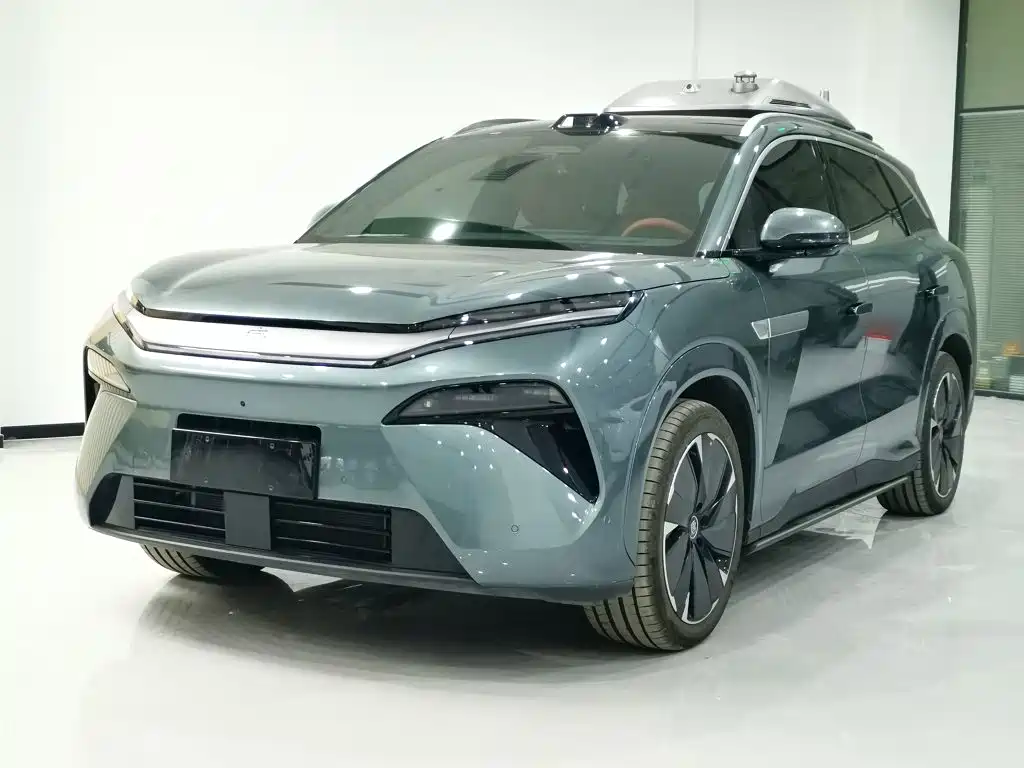 BYD Tang L 2025