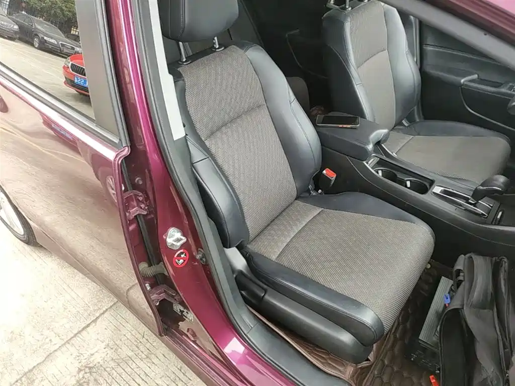 Honda Jade 2018 — фото 25