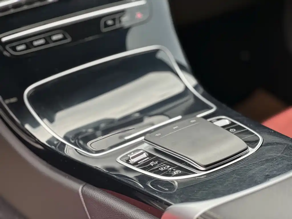 Mercedes-Benz C-Class 2020 — фото 14
