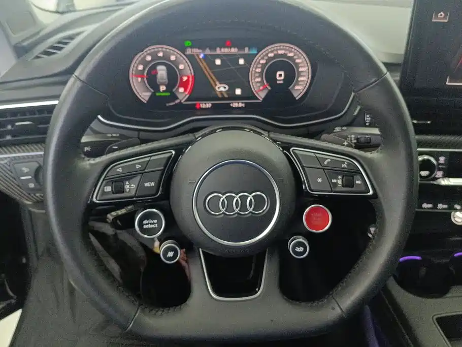 Audi A4L 2020 — фото 15