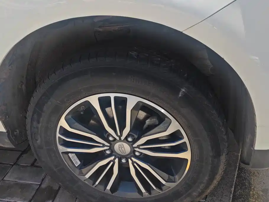 Geely Vision X6 2019