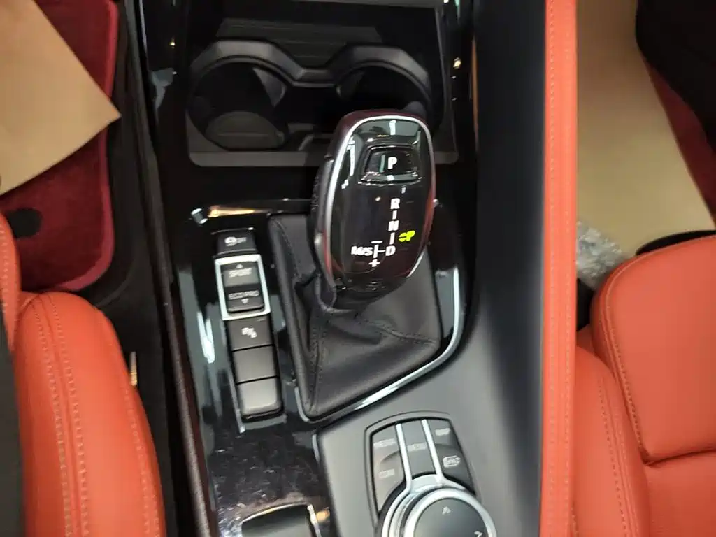 BMW X2 2023 — фото 10