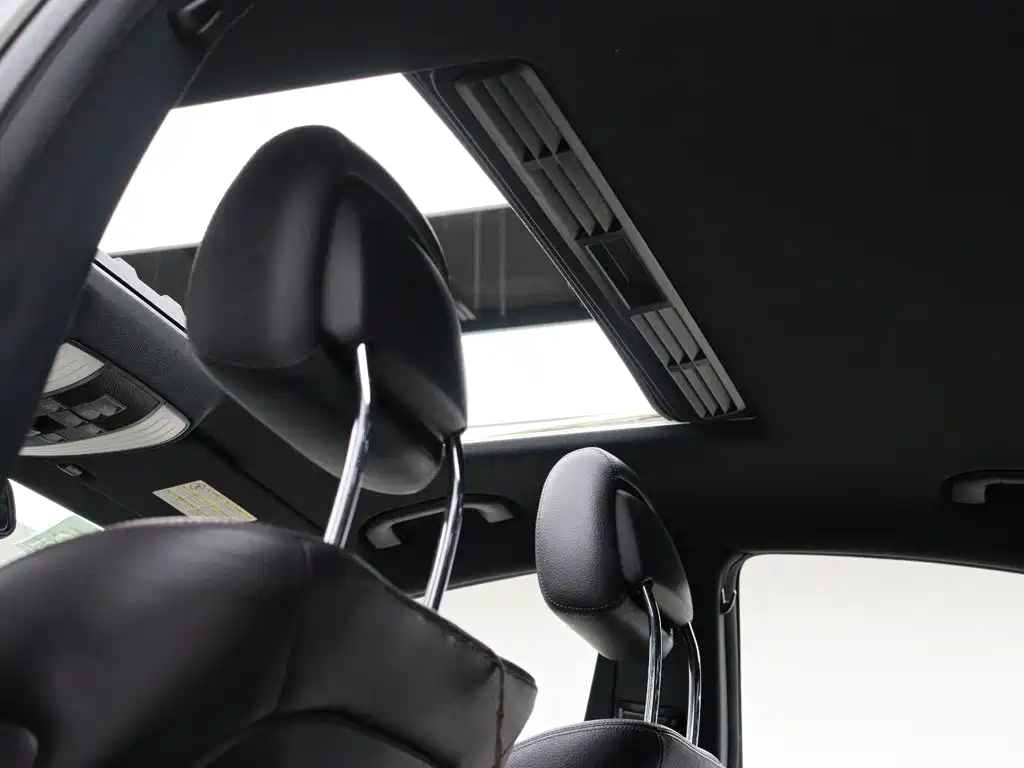 Mercedes-Benz CLS 2013 — фото 16