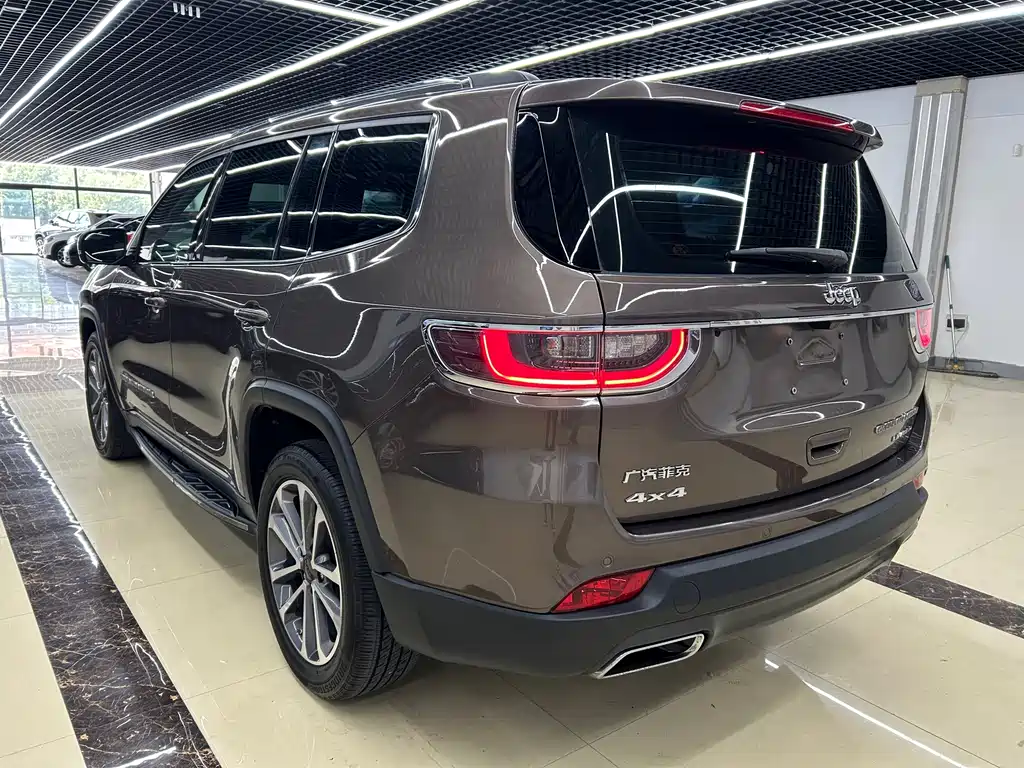 Jeep Grand Commander 2019 — фото 5