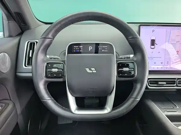 Li Auto L6 2024