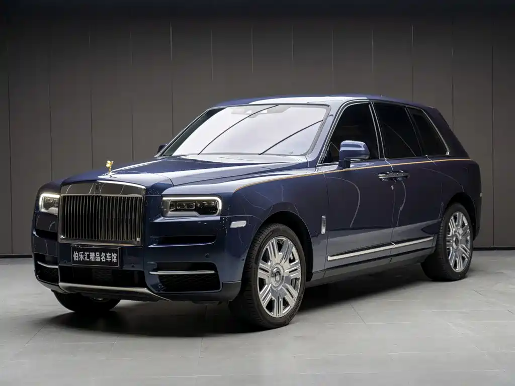 Rolls-Royce Cullinan 2022 — фото 2
