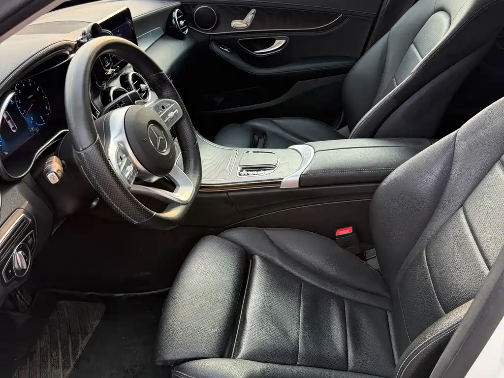 Mercedes-Benz C-Class 2020