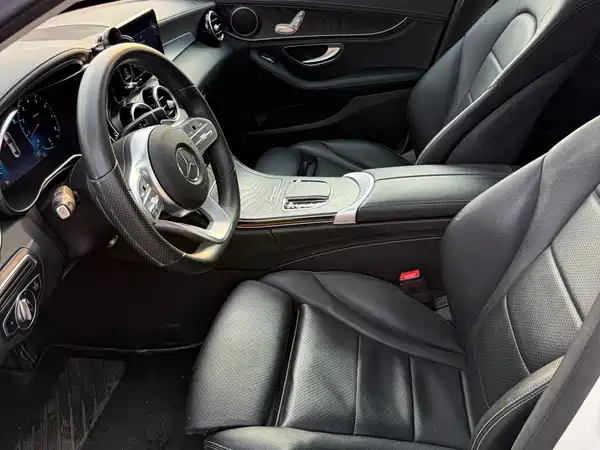 Mercedes-Benz C-Class 2020