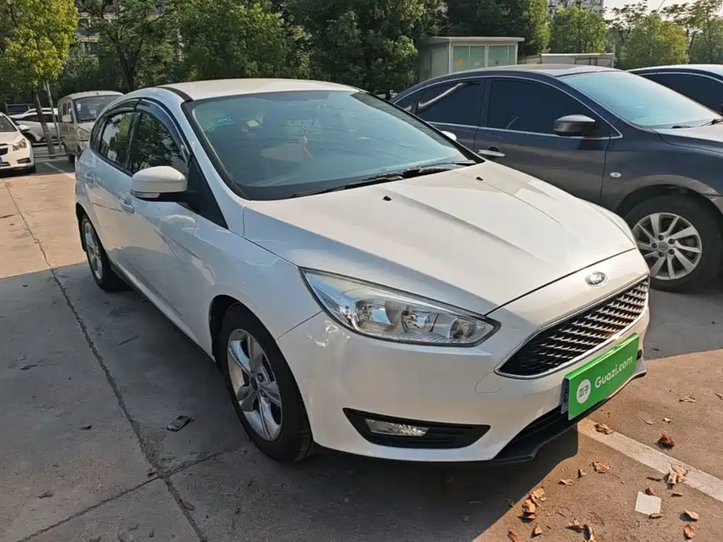 Ford Focus 2016 — фото 4