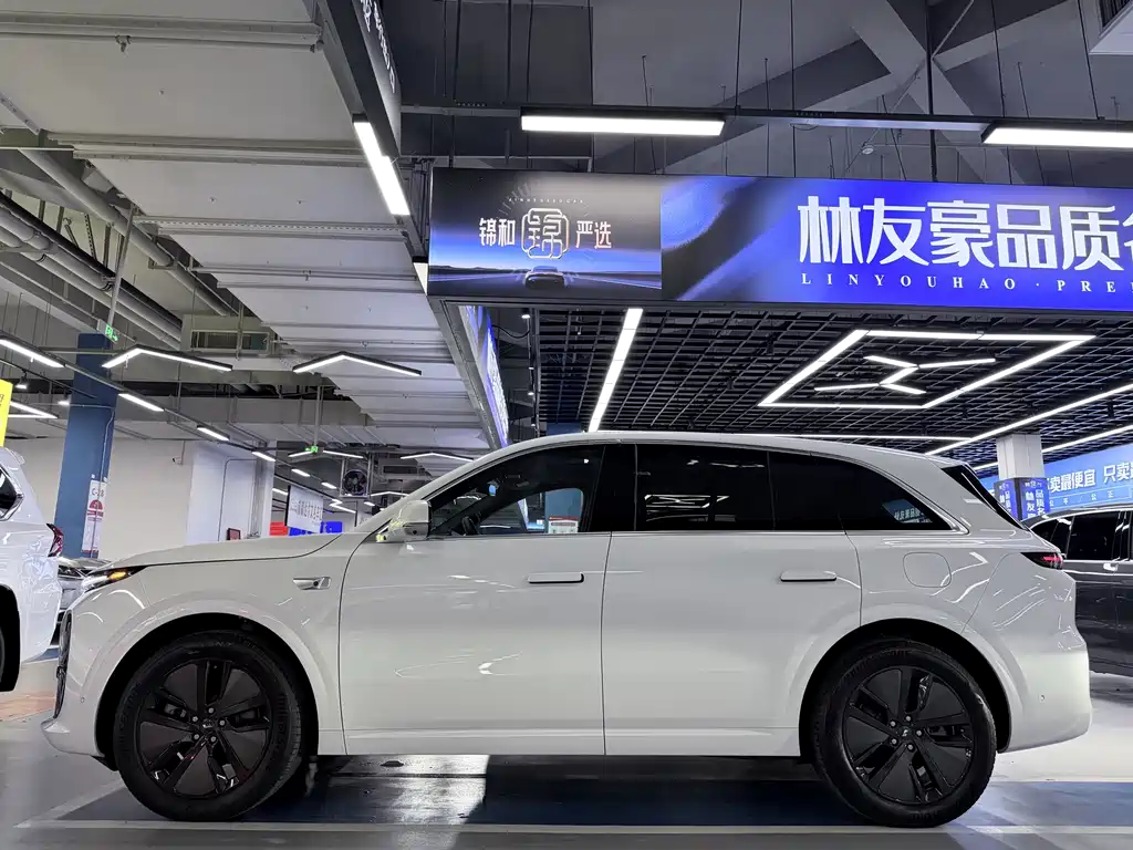 Li Auto Li L6 2024
