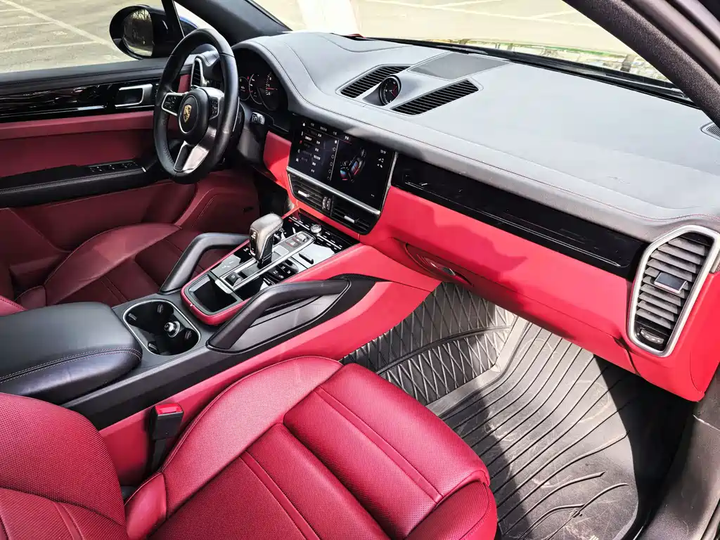 Porsche Cayenne 2023 — фото 12