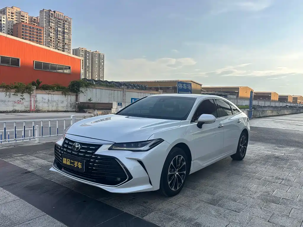Toyota Avalon 2023