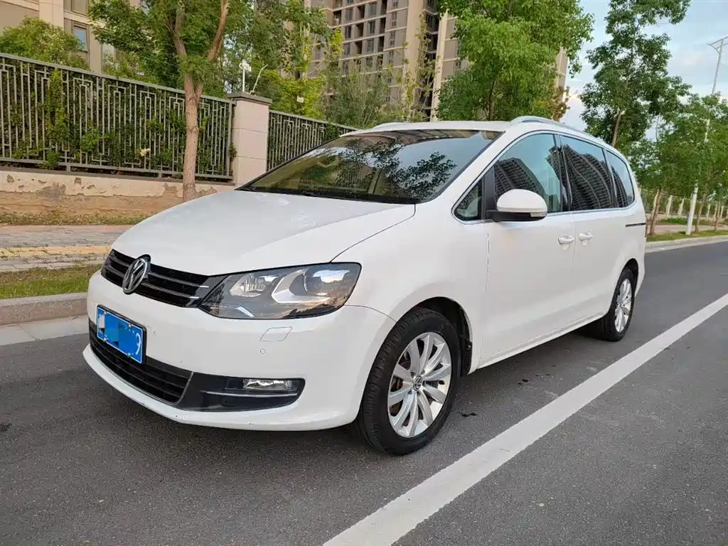 Volkswagen Sharan 2015
