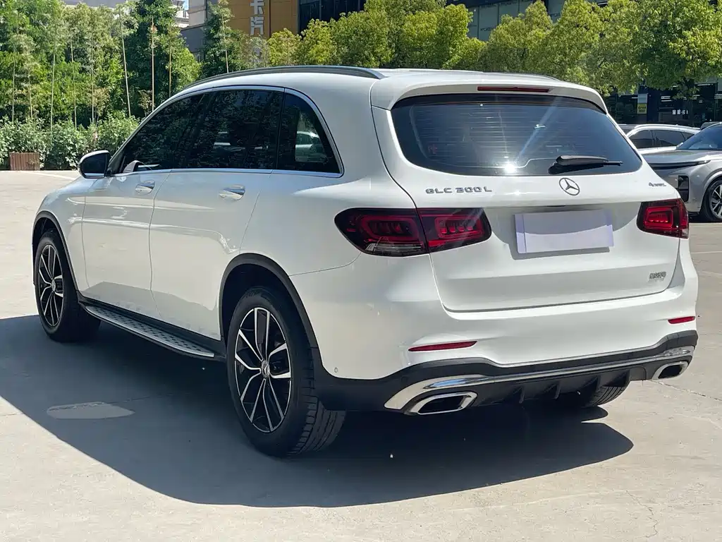 Mercedes-Benz GLC 2020 — фото 16