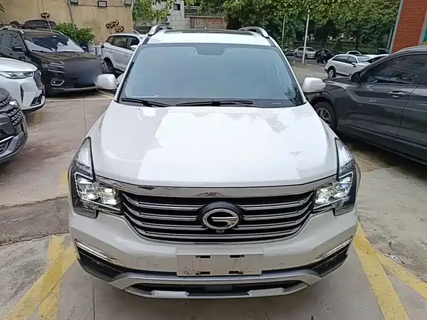 GAC Trumpchi GS8 2017
