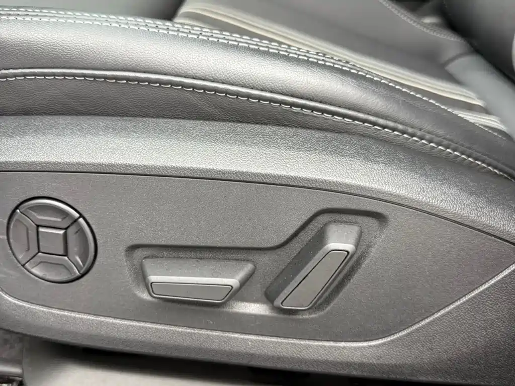 Audi A3 2023 — фото 15