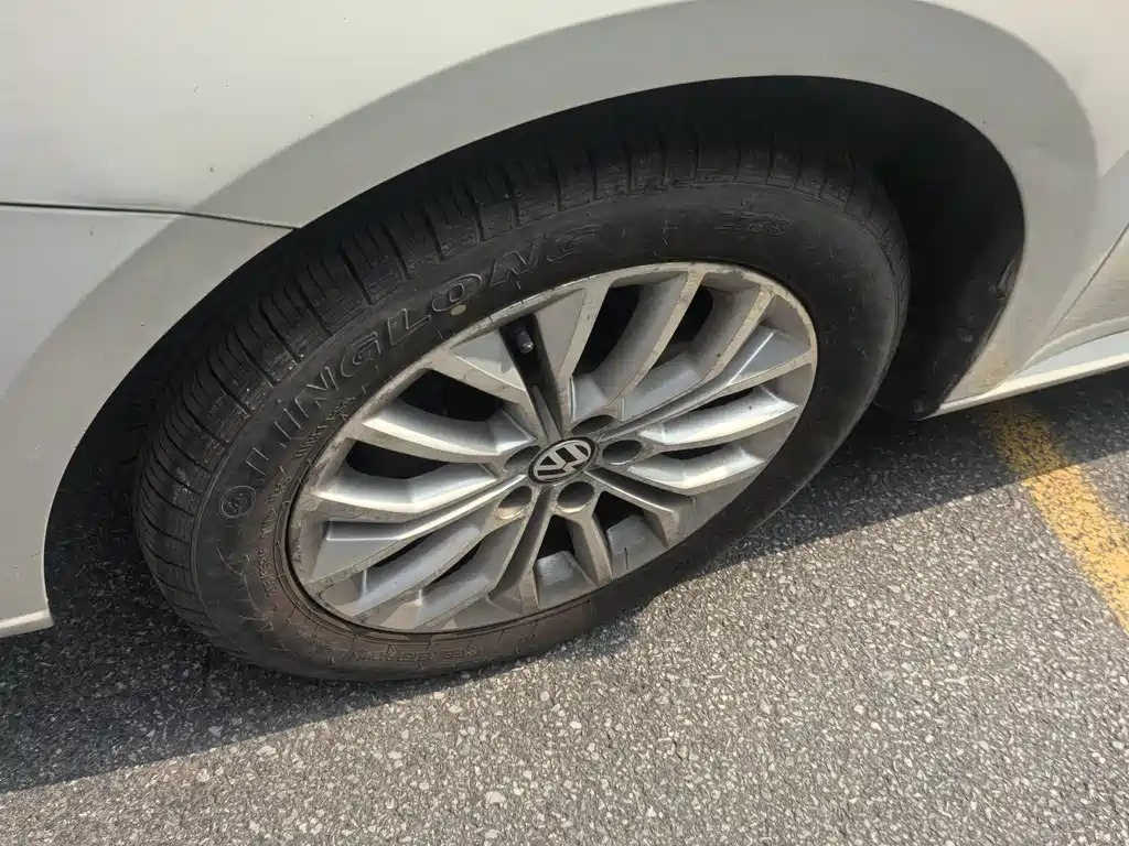 Volkswagen Gran Lavida 2014