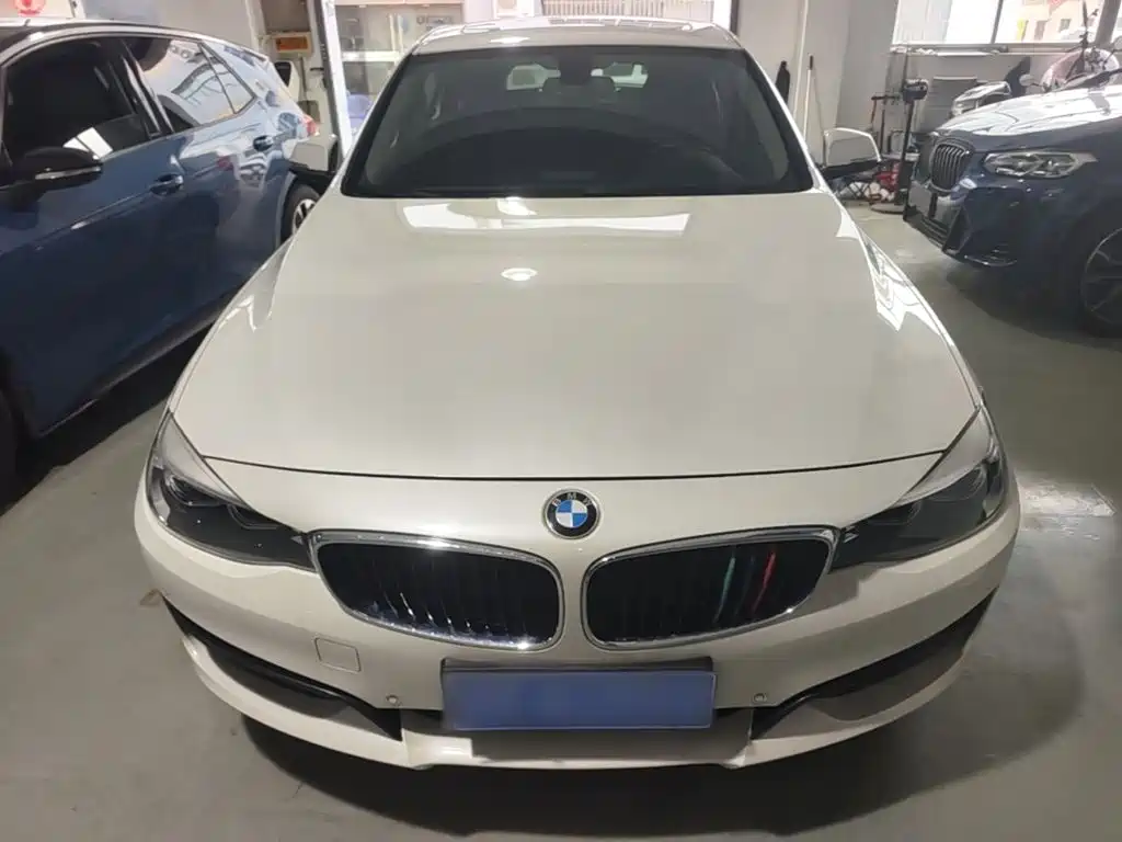 BMW 3 Series GT 2018 — фото 3