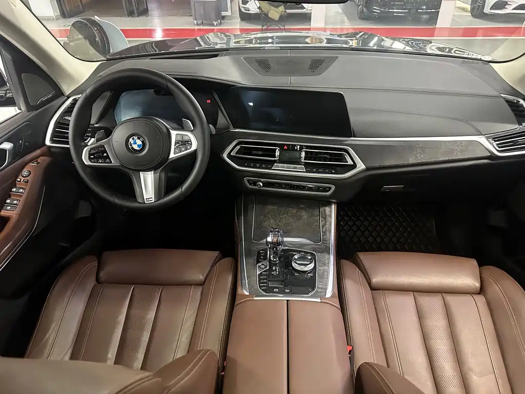 BMW X5 2019 — фото 8