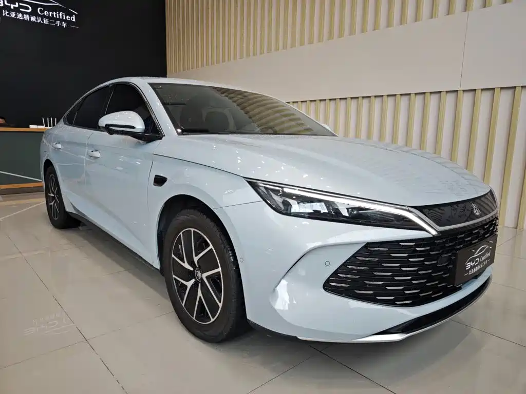 BYD Qin L 2025 — фото 3