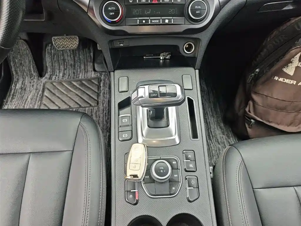 Haval H6 Coupe 2019 — фото 14