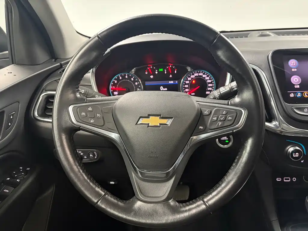 Chevrolet Equinox 2018 — фото 9