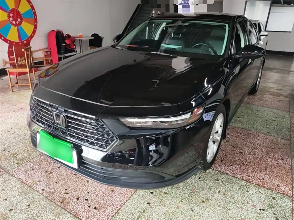 Honda Accord 2023 — фото 1