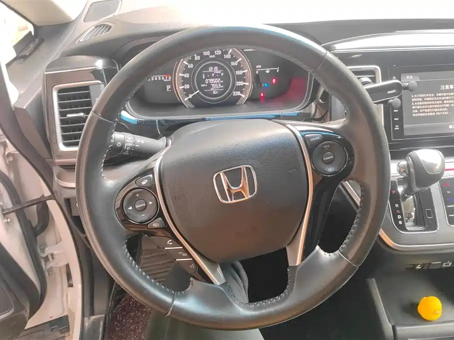 Honda Elysion 2019 — фото 15