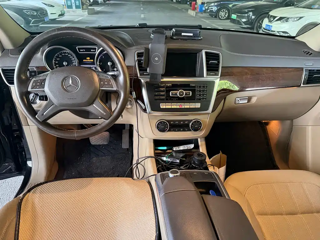 Mercedes-Benz GL-Class 2013 — фото 11