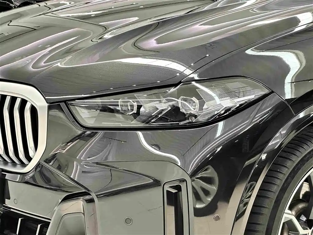 BMW X5 2025