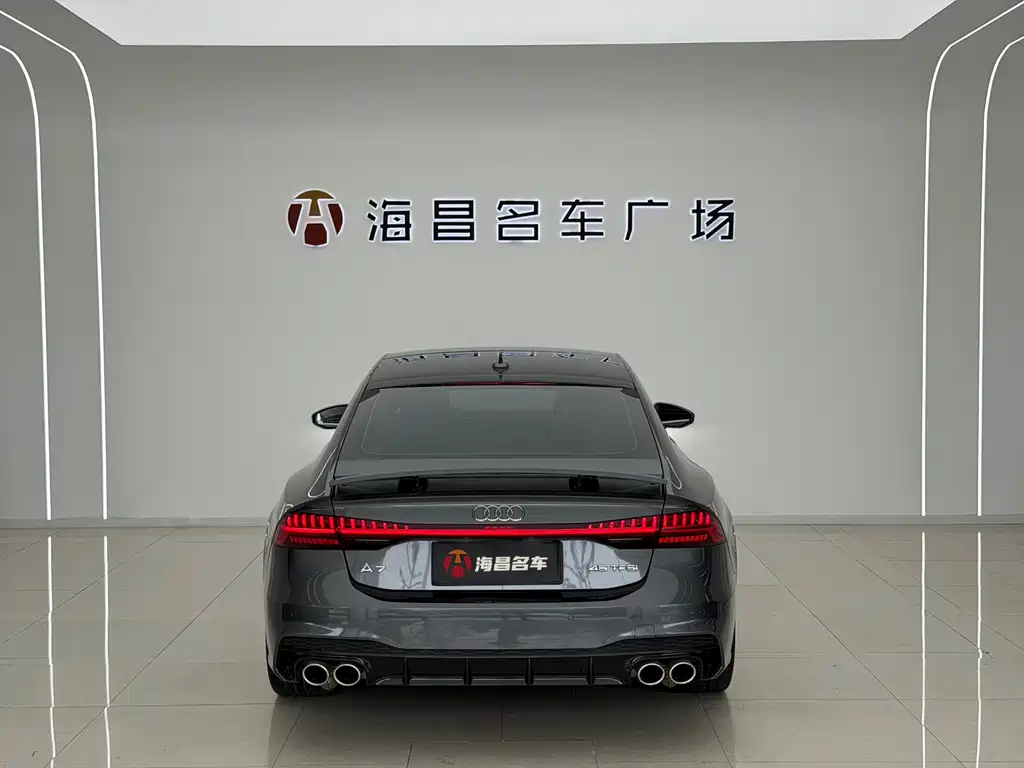 Audi A7 2022 — фото 8