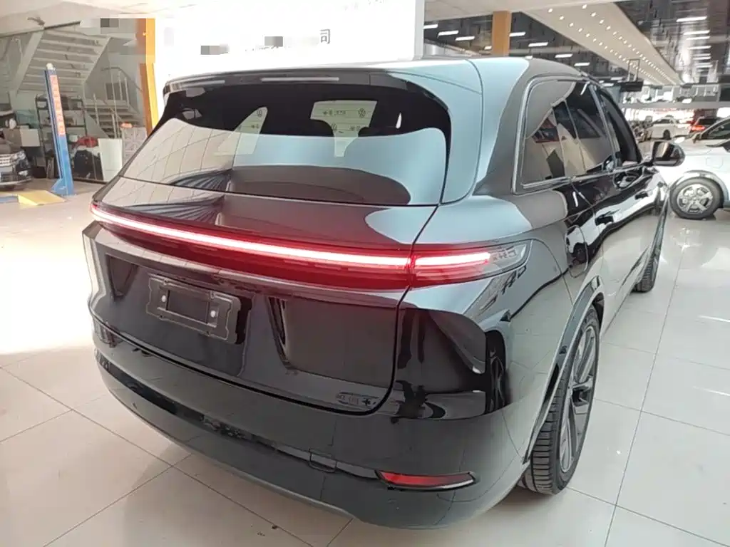 Li Auto Li L7 2025