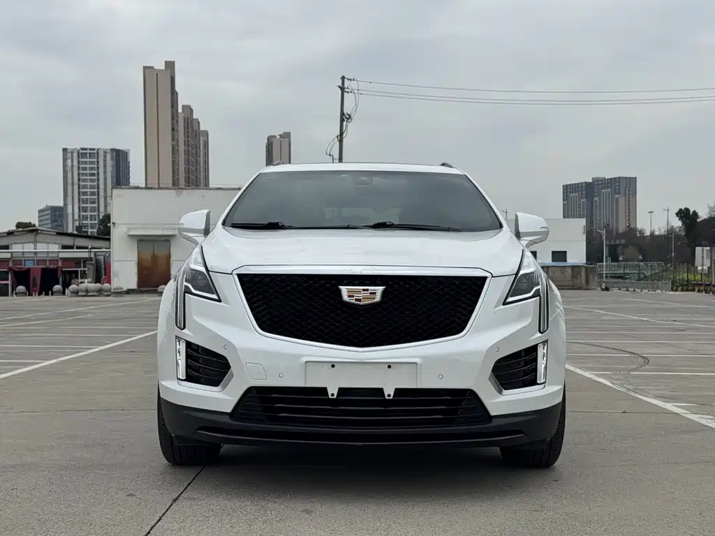 Cadillac XT5 2023 — фото 2