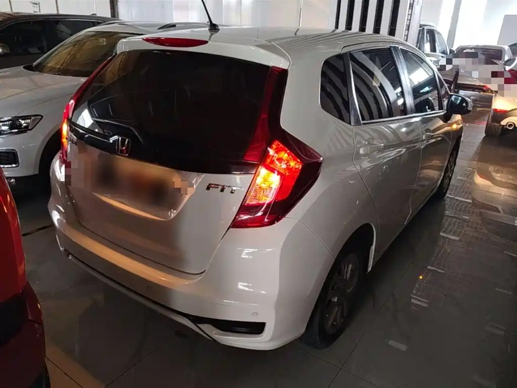 Honda Fit 2019 — фото 7