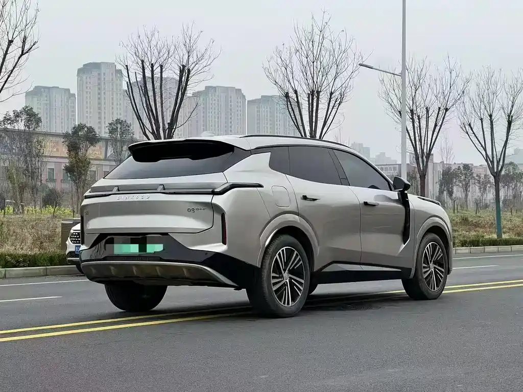 Lynk & Co 08 EM-P 2024 — фото 9