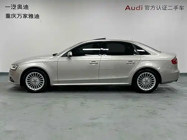 Audi A4L 2015