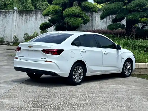 Chevrolet Monza 2020