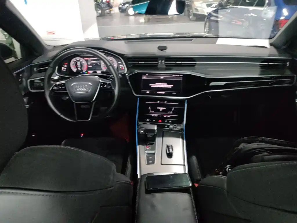Audi A6L 2021