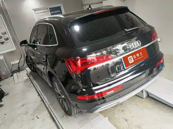 Audi Q5L 2022