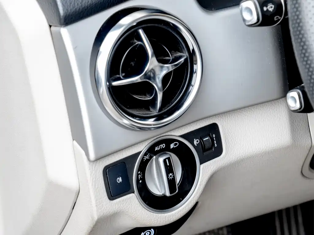 Mercedes-Benz GLK-Class 2014 — фото 16