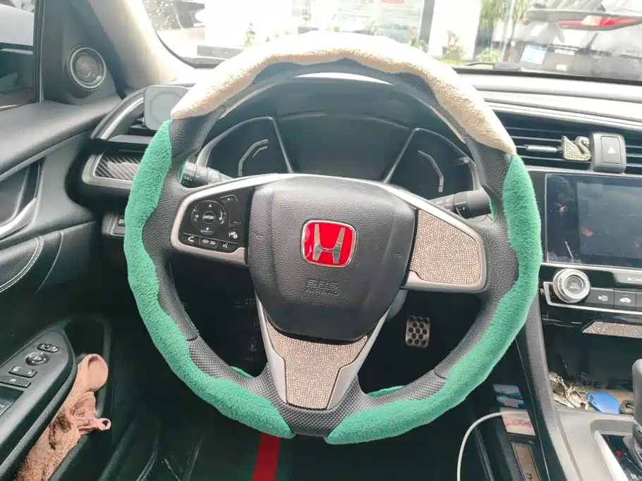 Honda Civic 2020 — фото 15