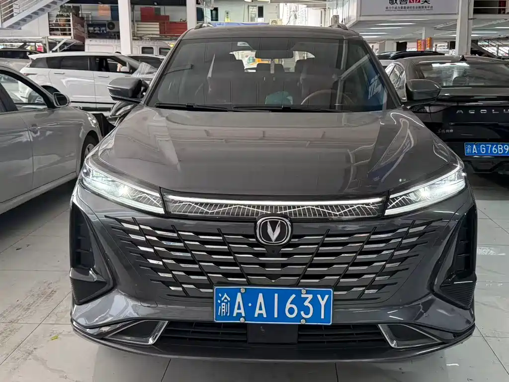 Changan CS75 PLUS 2023 — фото 2