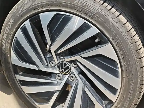 Volkswagen Magotan PHEV 2024