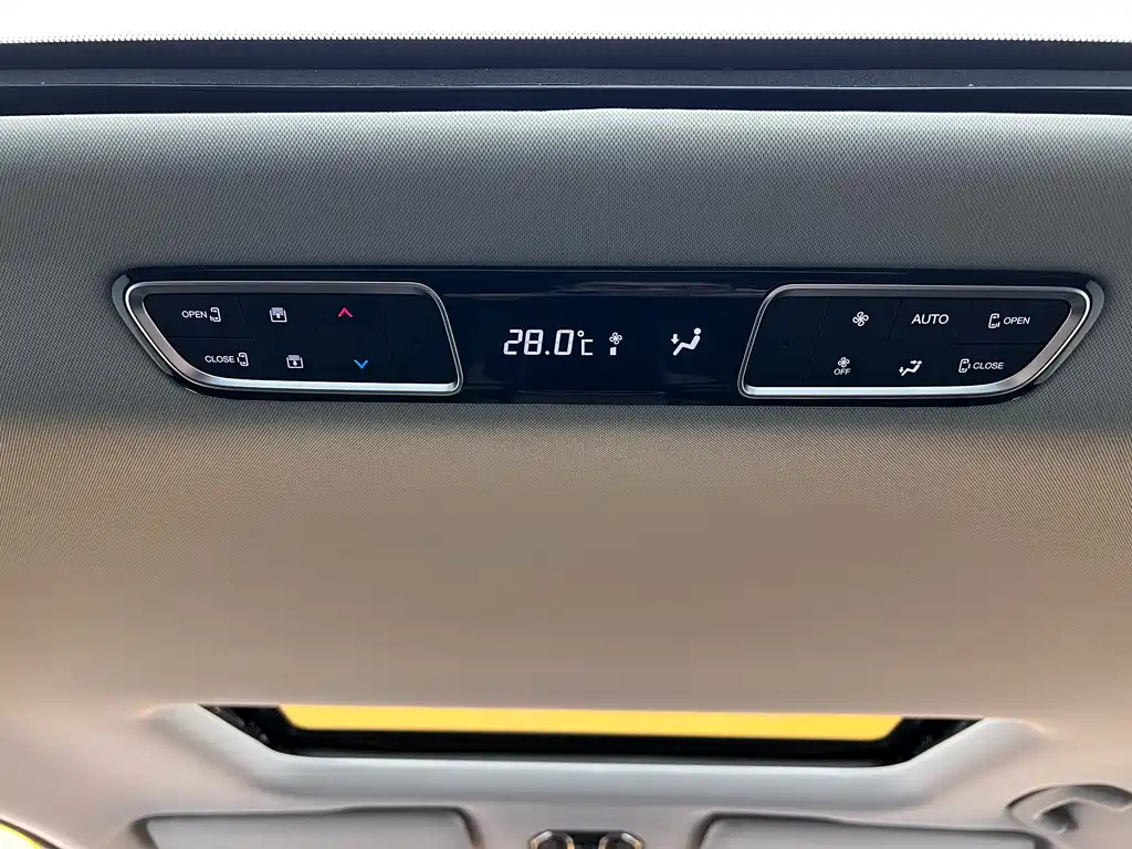 GAC Motor Trumpchi M8 2026 — фото 32