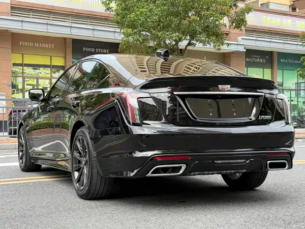 Cadillac CT5 2024