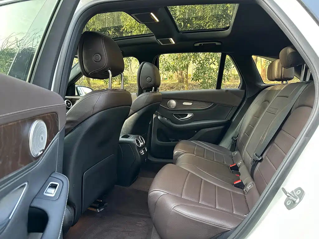 Mercedes-Benz GLC 2020 — фото 10